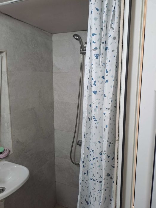 PF dau în chirie garsonieră marasti zona ira