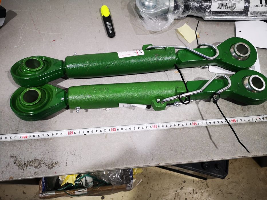 Tirant central tractor john deere original catg 3 diametru bila 3.2 cm