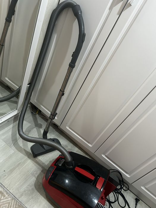 Продаю моющий пылесос Thomas twin helper Томас