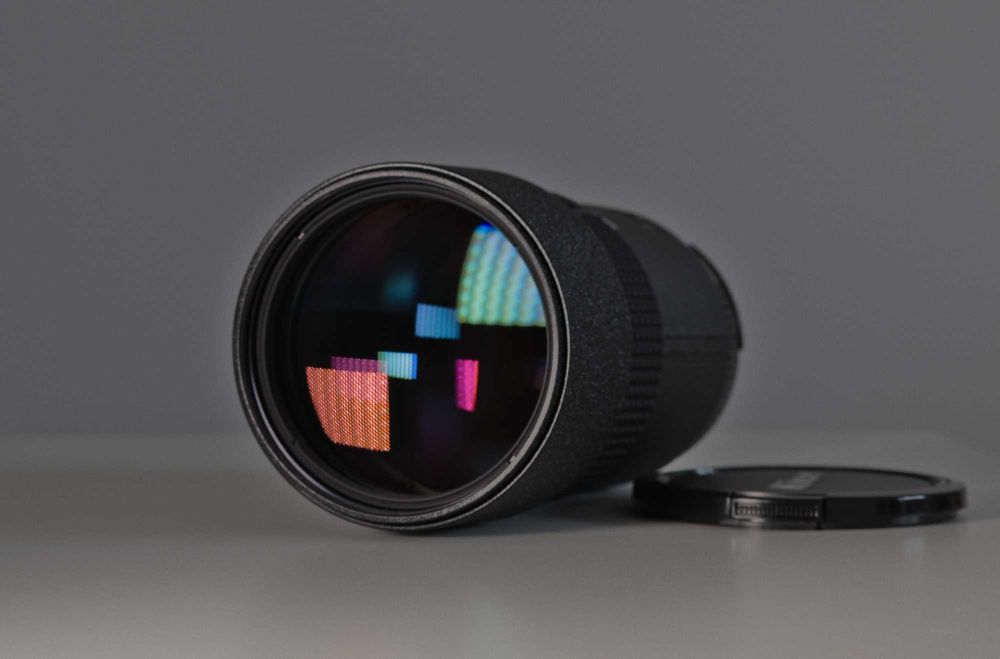 Obiectiv Nikon AF 180mm 2.8D ED