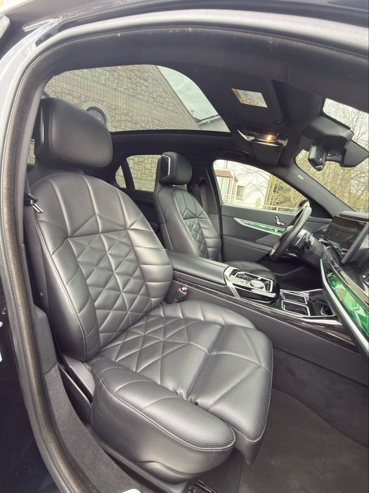 BMW 740Ld xDrive (G70) | An Model 2023 | Full Maxton Bodykit | Jante 22 Hamann