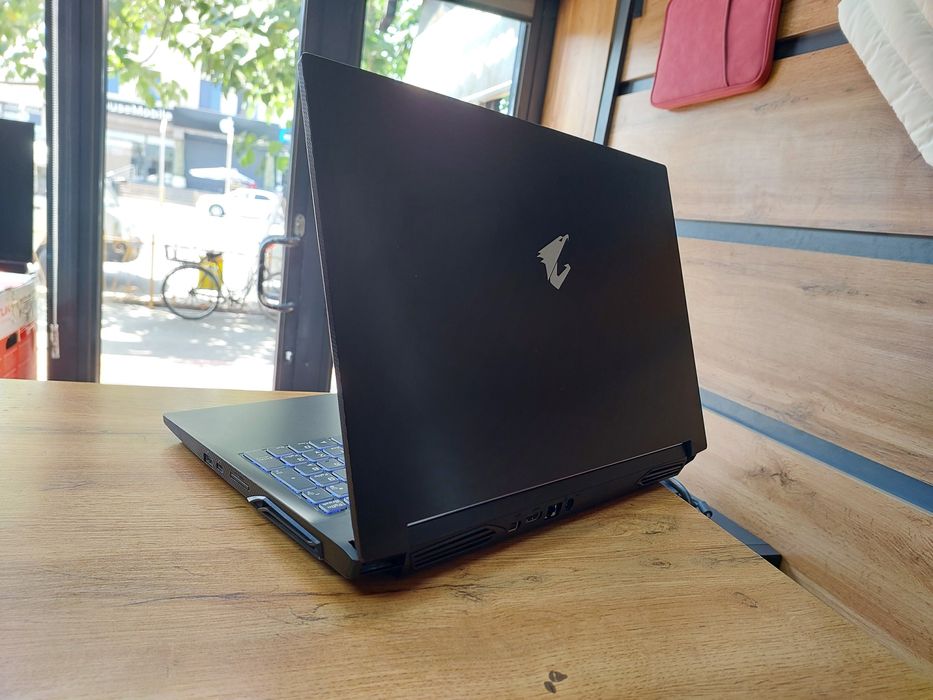Aorus Gaming Laptop  arzon narxda