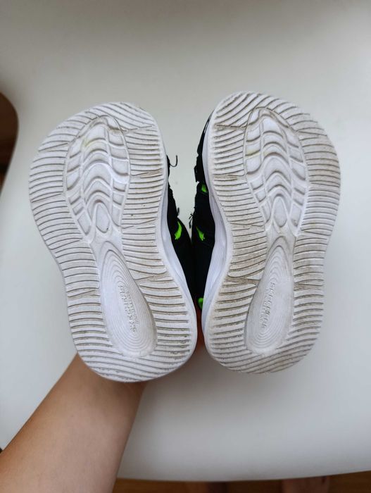 Skechers S-lights sola светещи сандали за момче номер 22
