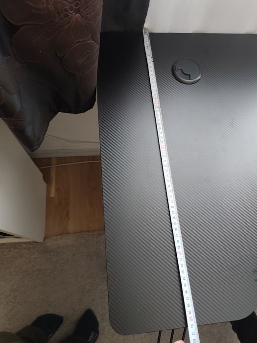 Birou gaming , lungime 120 x lățime 60 pe margini, cu 55 in centrul