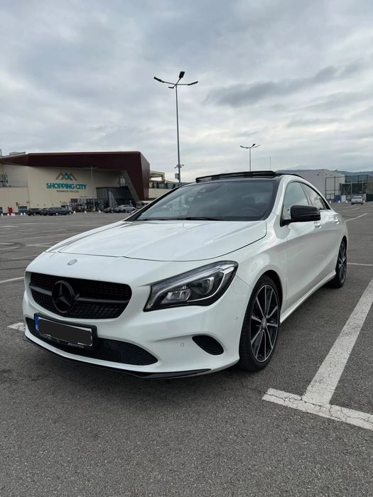 Mercedes-Benz CLA 180 CLA 180 | 2016 | 145.000 km | PANORAMIC | CARPLAY | LED |