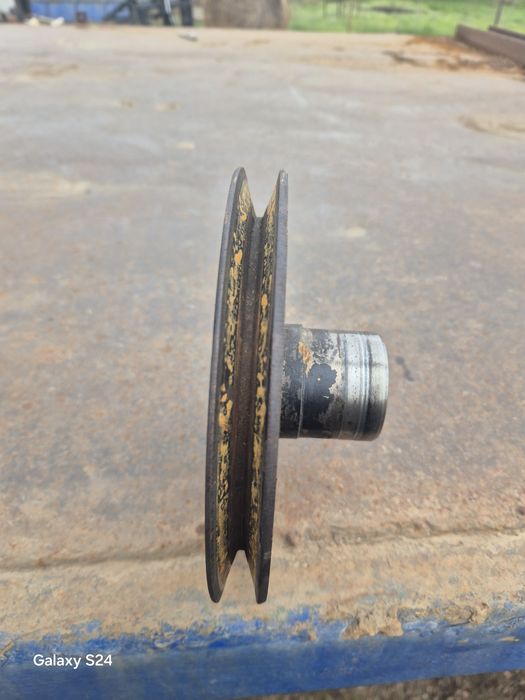 Продам помпу мтз