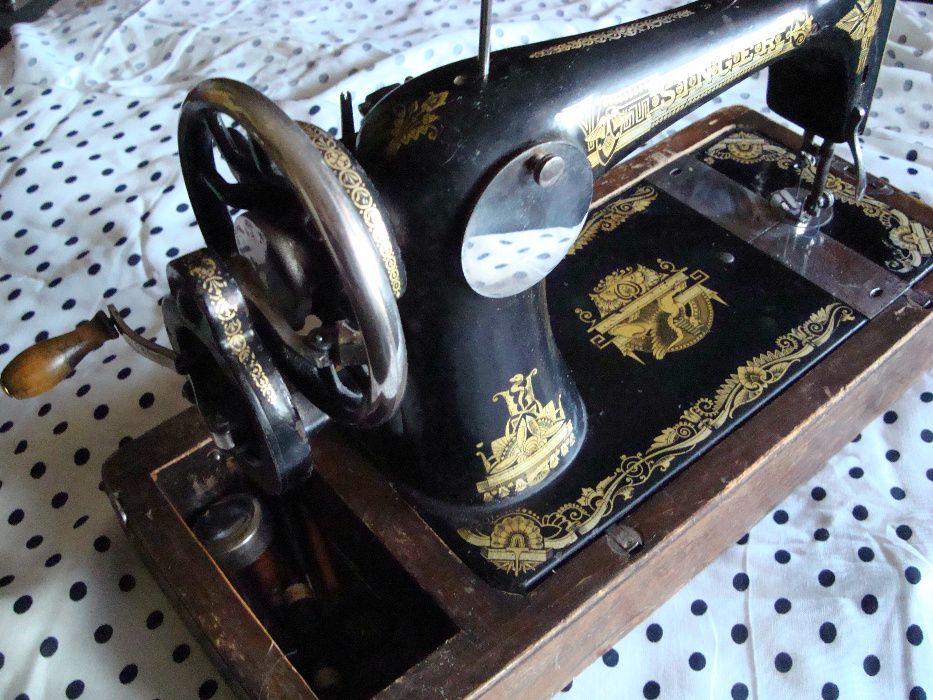 Швейная машинка SINGER .org.1920 е годы .Есть обмен на технк. sony .