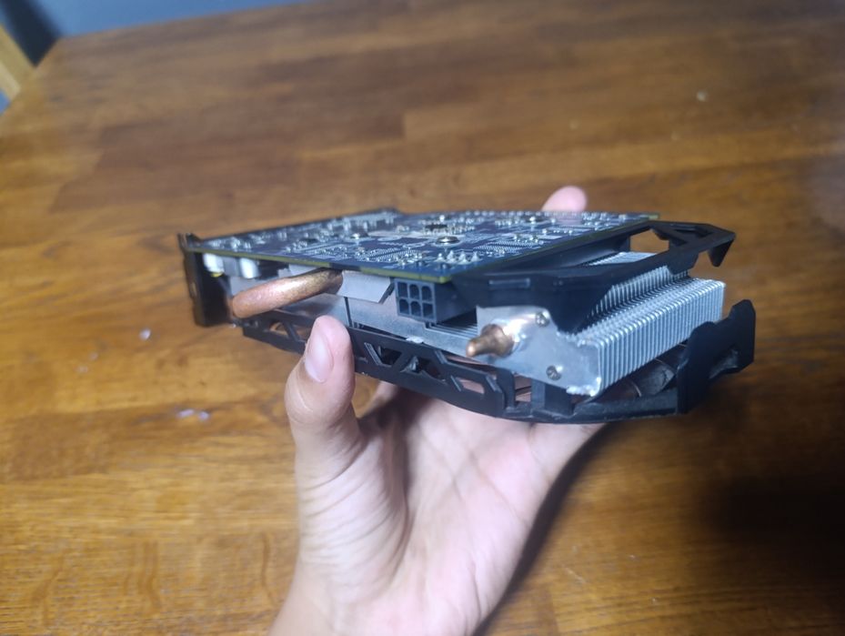Видеокарта Gigabyte GeForce GTX 750 Ti 2GB (WindForce)