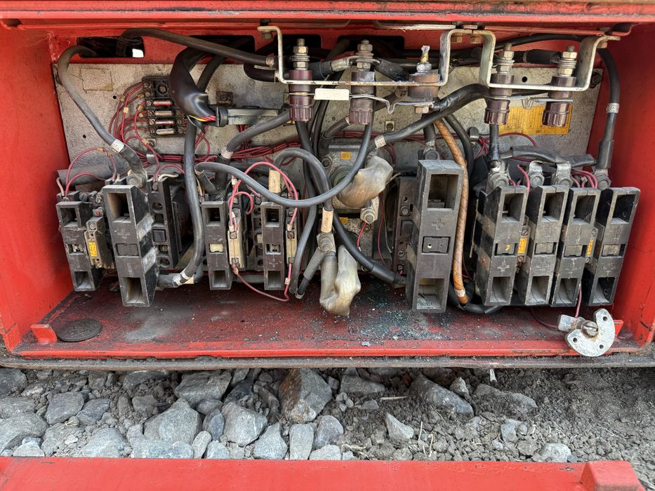 ЕЛЕКТРОКАР Части или цял