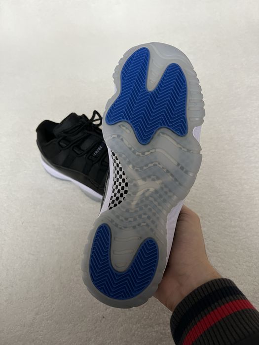 Nike Air Jordan 11 Low Space Jam