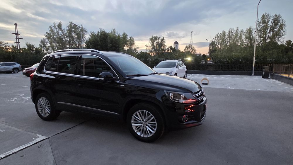 Tiguan Cup an 2015 Cp.140  Km.186.345 carte servis Tu.v cu km originali