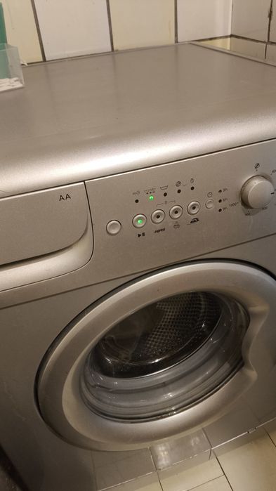 Продаю стиральная машина. Beko