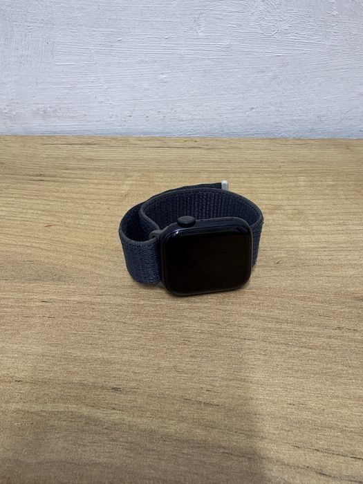 Продам Apple Watch 9 41mm