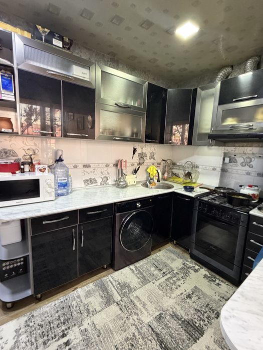 Продается квартира уютная со всеми удобствами.