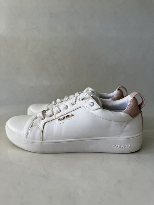 Маратонки  Carvela by Kurt Geiger