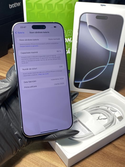 iPhone 16 Pro Max • 256 GB • White Titanium