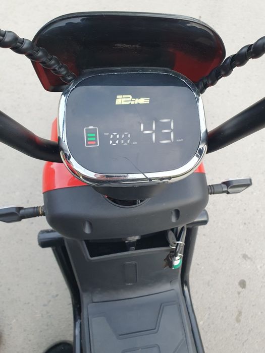 Продам электро мопед Tank