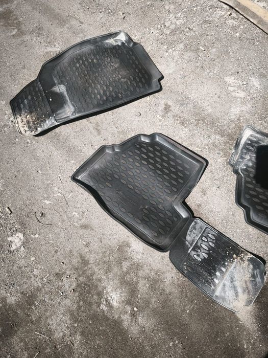 Оригинальные ковры Chevrolet Tracker 2014