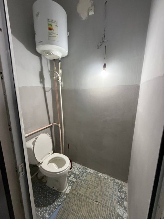 Ijaraga beriladi 2 xonali 1 etaj faqat oilaga