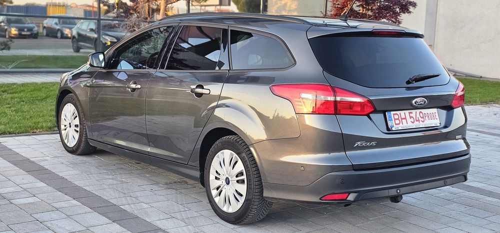 Ford Focus 1.0 Benzina Titanium-Euro 6 -2017 - Garantie 12 luni !