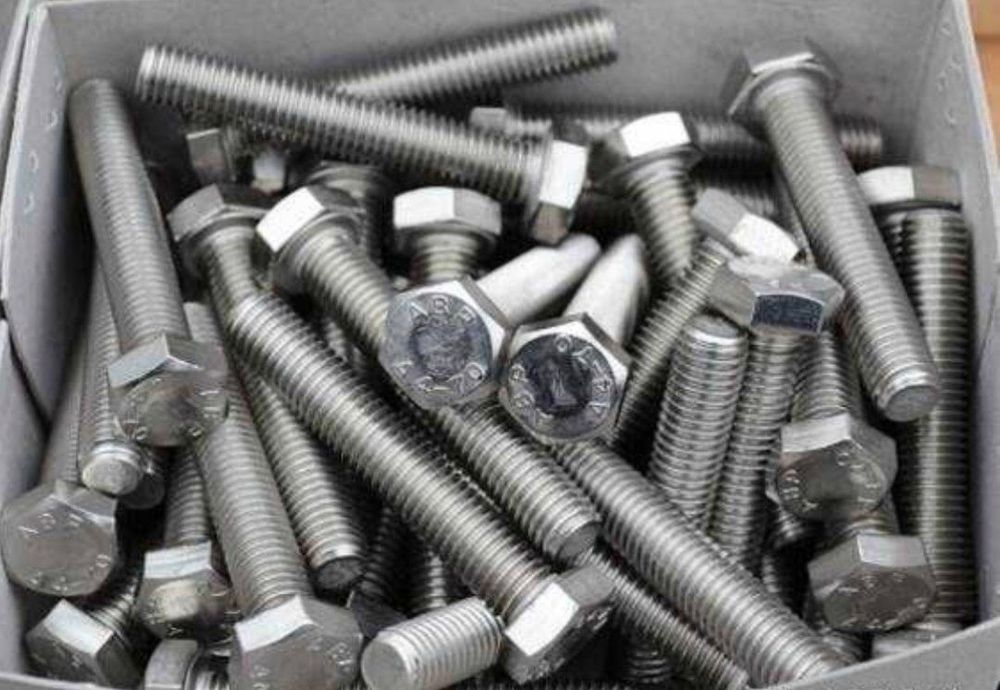 Нержавеющие метизы (болты, гайки,
шайбы, шпильки)
304 в ассортименте Д