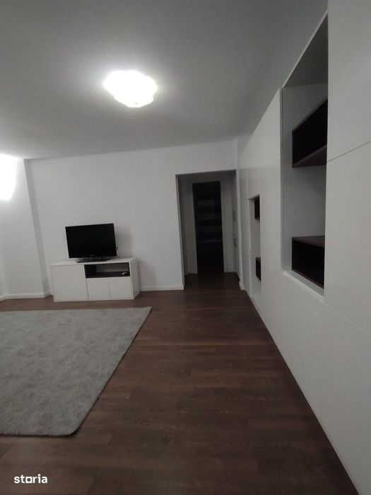 Apartament 2 camere, semidecomandat, 55mp, metrou, AC, Unirii