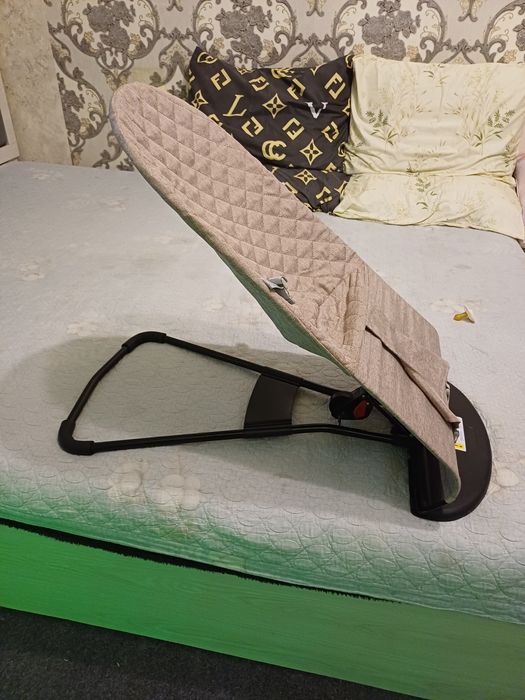 Шезлонг детский отличное состояние