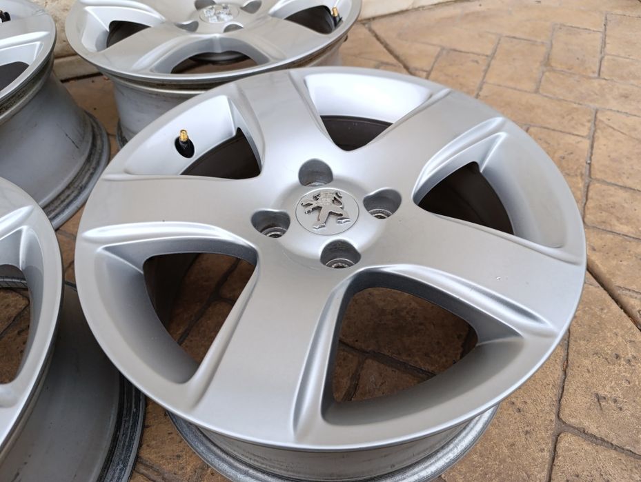 Оригинални джанти за Пежо 4х108 16 цола
