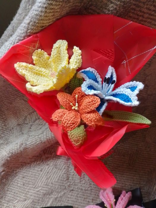 Цветя ръчна изработка
