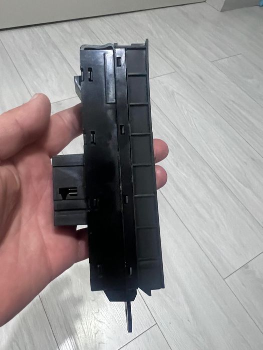 Buton Frana de mana Esp Autohold Volkswagen Passat CC B7 2012-2015