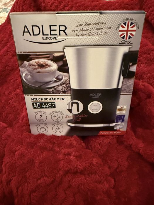 Уред за разпенване на мляко