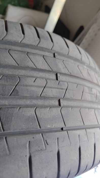Pirelli P zero 245 40 19