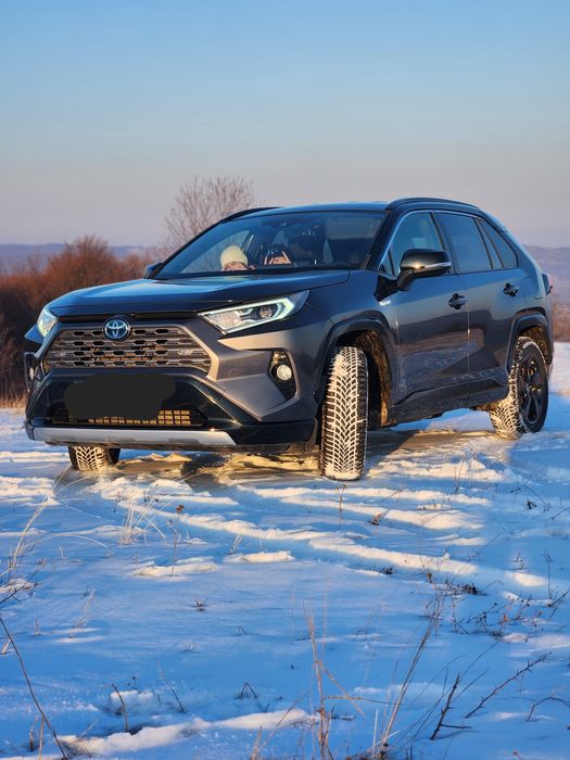 Vand Toyota rav 4 4x4 hybrid garantie