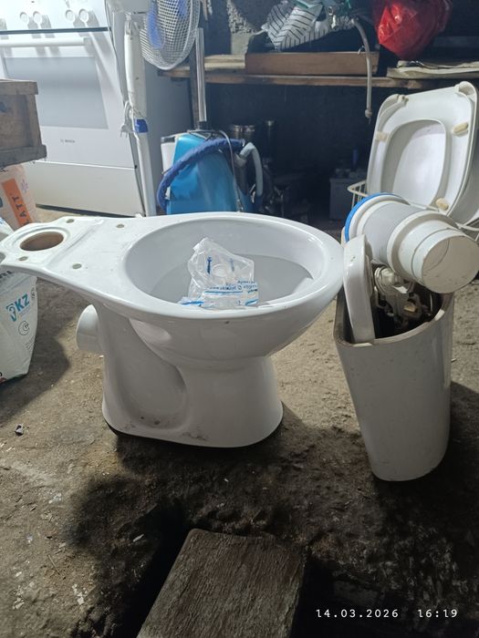 Унитаз хорошее состояние