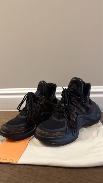 Louis Vuitton sneakers 36