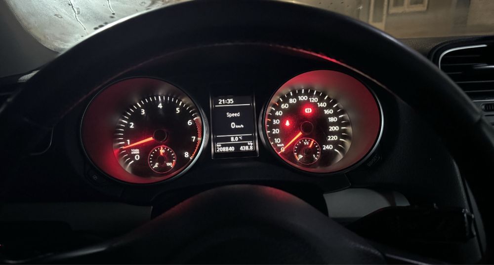 Volkswagen Golf 1.4 tsi 122cp