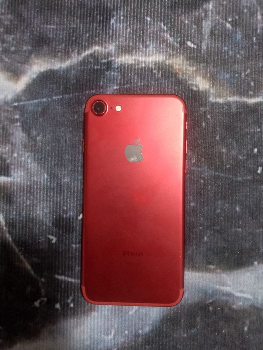 Продам или обмен айфон 7 на андроид