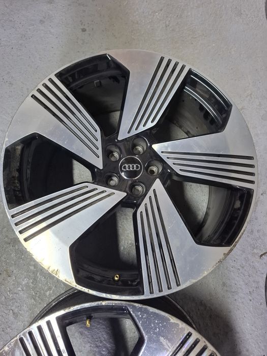 Реставрация на джанти Струговане  Diamond cut ,полиране,Възстановяване