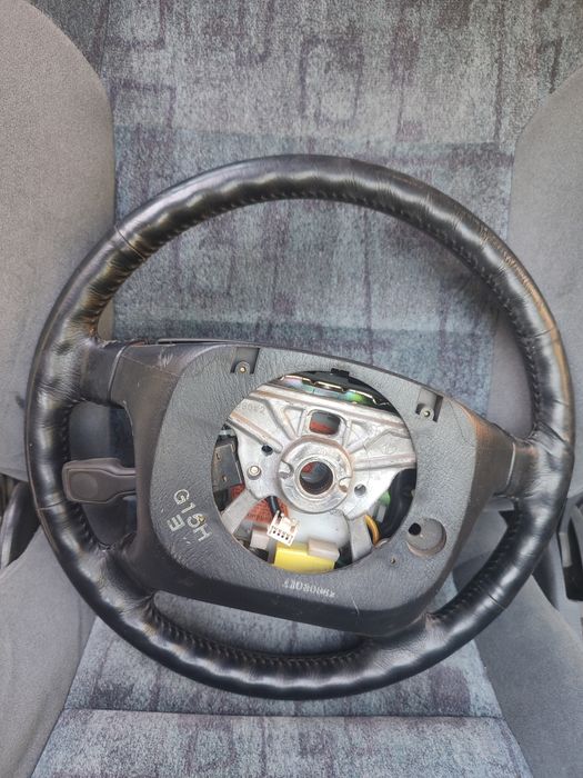 Руль на MAZDA 626