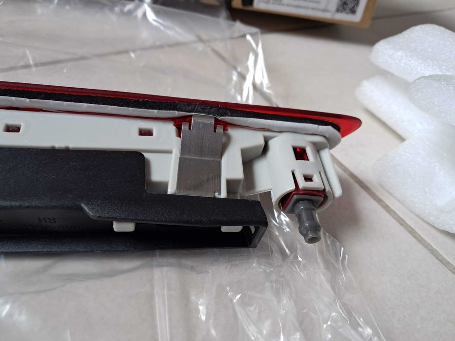 Lampa frana spate centru - stop suplimentar 5E9945097 Skoda, VW, [VAG]