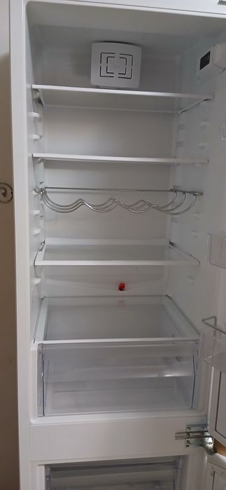 Vand frigider incorporabil Ikea Tinad