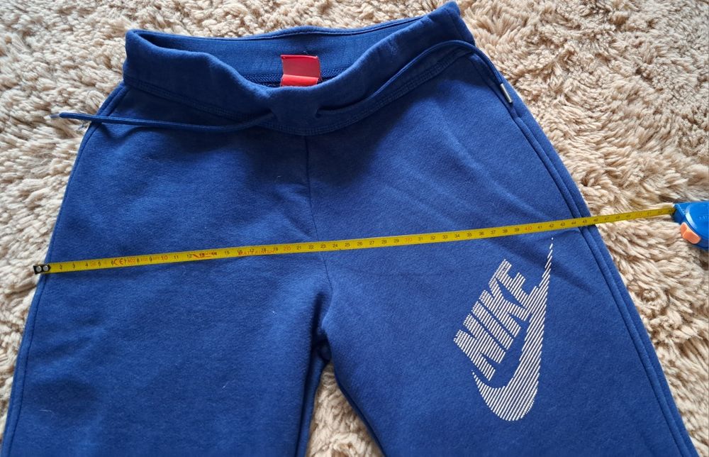 Pantaloni sport Nike