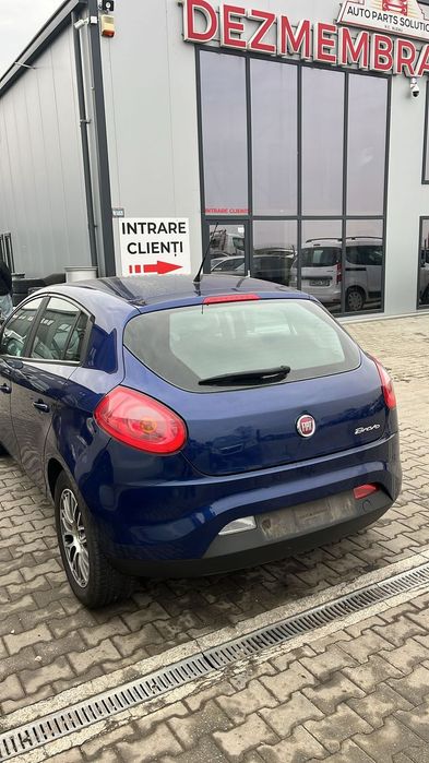 Dezmembram Fiat Bravo 1.6 diesel din 2011
