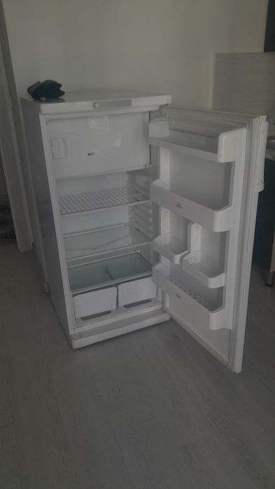 Холодильник Indesit