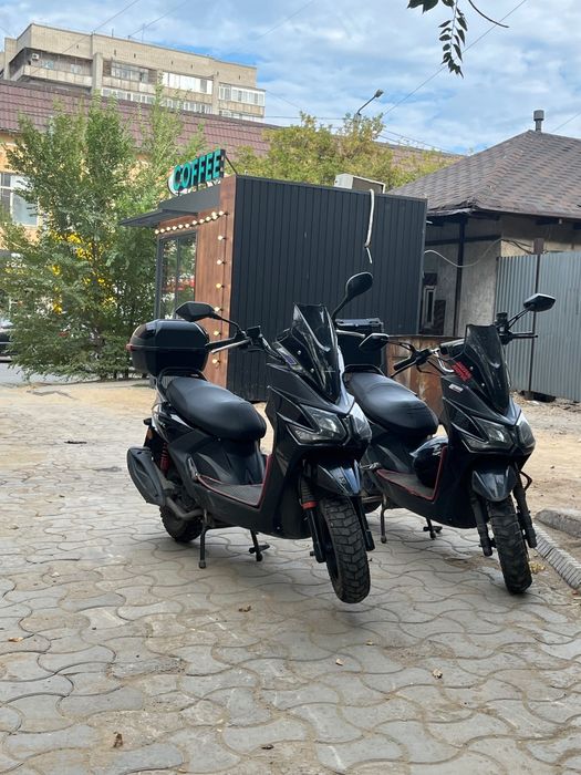 Скутер в продажу.