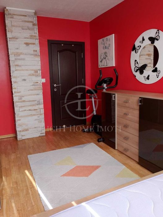 Продава се Тристаен апартамент в Пловдив, Кючук Париж - 97 кв.м за 2165 €/кв.м - Снимка #4