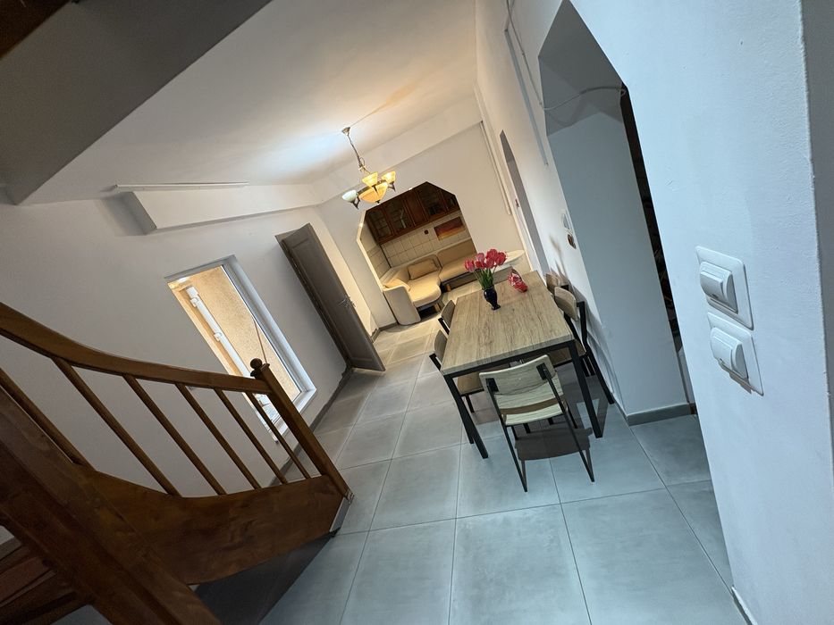 Dau casa in regim hotelier