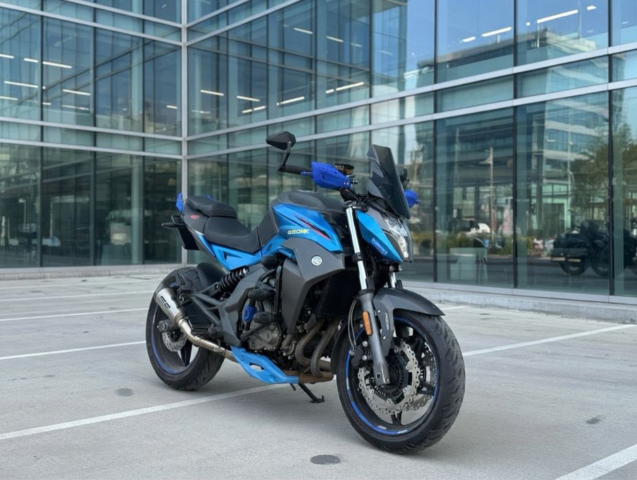 Мотоцикл CF moto 650NK