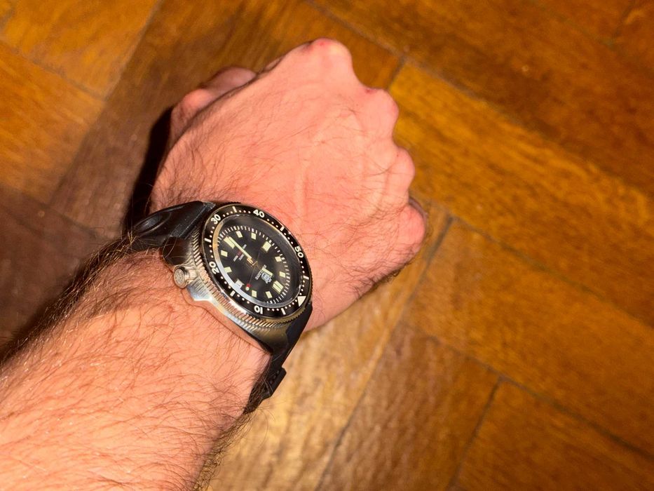 Ceas automatic Steeldive SD1970 ("Captain Willard") – Mecanism Seiko NH35