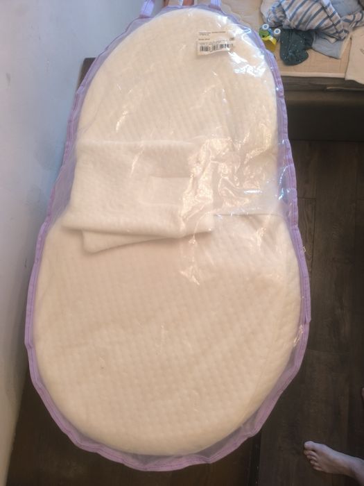 Продам кокон для новорожденных